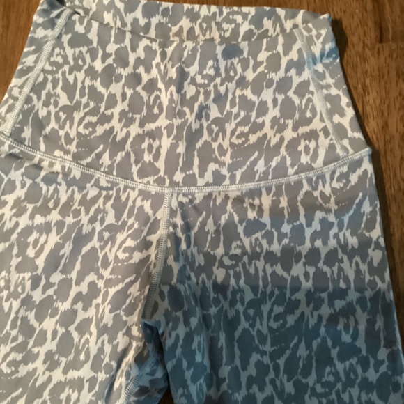 Tavi Women’s High Waisted Tight | 27.5-Inch Inseam XS - Picture 2 of 4